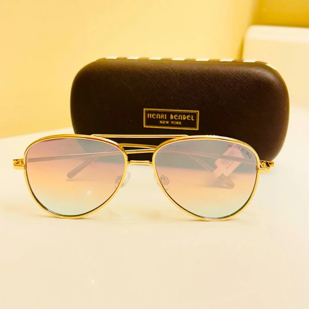 🔥EXTREMELY🔥 RARE Henri Bendel Brynn Gradient Aviator Sunglasses - Picture 3 of 14